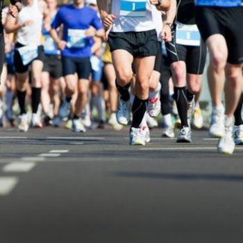 Langstreckler im Rennen um die DM-Titel im Halbmarathon (Foto: Sandor Jackel - Fotolia).