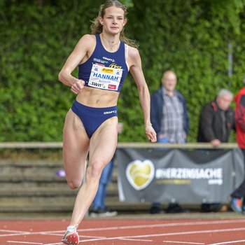 Herausragend war Hannah Schwind (Post-Sportverein Trier) über die Hürden: in 13,68 Sekunden blieb sie unter der Norm für die U20-Weltmeisterschaft in Eugene (USA), zudem sprang sie mit 5,80 Metern zur DM Norm (Foto: Papenfuß).