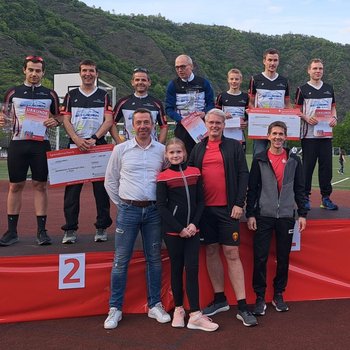 Sieger beim SparkassenFirmenlauf Cochem 2024.