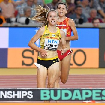 Olivia Gürth auf dem Weg nach Paris (Foto: I. Hensel).
