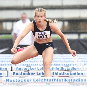 Elenor Servatius (Athletic Team Wittlich) startet in Dortmund über 60 Meter Hürden und im Weitsprung (Foto: Iris Hensel).