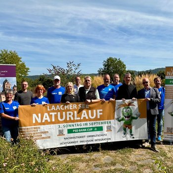Der „Int. Laacher See Naturlauf“ der LG Laacher See startet am 21. September in Maria Laach.