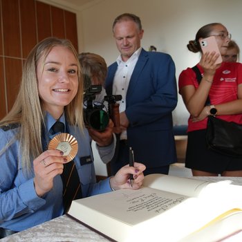 Sophia Junk (LG Rhein-Wied) trumpfte in diesem Jahr mit der deutschen Staffel über 4x100 Meter auf. Bei der EM in Rom wurde das Quartett Vierte, in Pars bei den Olympischen Spielen machte Junk den Traum von einer olympischen Medaille wahr (Foto: Niebergall).