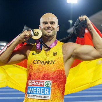 Julian Weber mit dem letzten Versuch zu Gold (Foto: Jan Papenfuss)