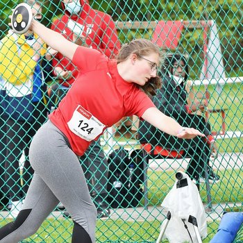 Hannah Kaiser (TuS 1862 Kirn) ist eine der wenigen Werferinnen aus dem LVR, die bereits einen DM-Startplatz haben. Sie war im Diskuswurf erfolgreich (Foto: Iris Hensel).