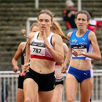Lucia Sturm (TSV Moselfeuer Lehmen) konnte über 600 Meter überzeugen (Foto: <a href="https://www.wolfgang-birkenstock.de/" target="_blank">Wolfgang Birkenstock</a>).