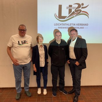 v.l.n.r.: Kai Mader (Vize Finanzen), Corinna Tentrup-Tiedje (Vize Regionen), Klaus Lotz (Präsident) und Klaus-Dieter Welker (Vizepräsident Sport).