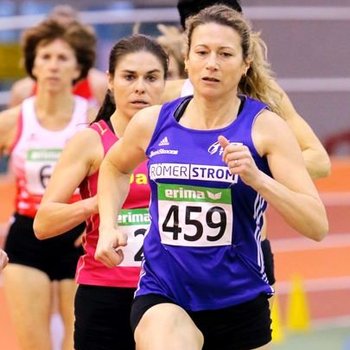 Karin Udelhoven (PST Trier) geht über 400m, 800m und mit der 4x 100m Staffel in Mönchengladbach an den Start (Foto: Wolfgang Birkenstock).