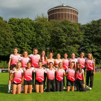 Die LG Rhein-Wied ist mit vier Mannschaften bei der Jugend-Team-DM U16/U20 vertreten. Hier das Team der WJ U16 aus dem Jahr 2022 in Hamburg.