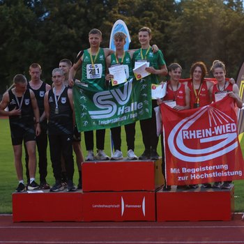 Platz 3 für das MJ U16 Team der LG Rhein-Wied in der Neunkampf Mannschaft bei der DM in Hannover (Foto: privat).