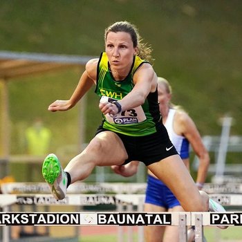 Jennifer Gartmann (W45 - LG Westerwald) überzeugte ebenfalls im Sprint (100m und 200m) und sicherte sich außerdem den Titel über 80m Hürden (Foto: <a href="https://www.wolfgang-birkenstock.de/" target="_blank">Wolfgang Birkenstock</a>).