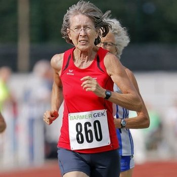 Über 1500 Meter in der W75 führt Lilo Hartenberger (LAZ Birkenfeld) die Meldeliste an (Foto: Birkenstock).