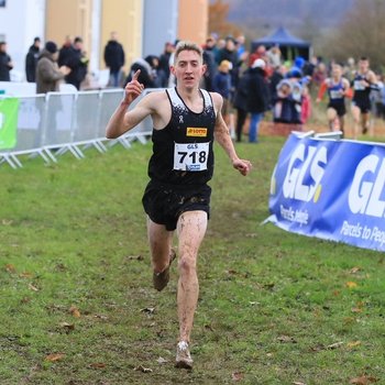 Titelverteidiger Benjamin Dern vom Verein Silvesterlauf Trier geht in Riesenbeck an den Start (Foto: Holger Teusch).